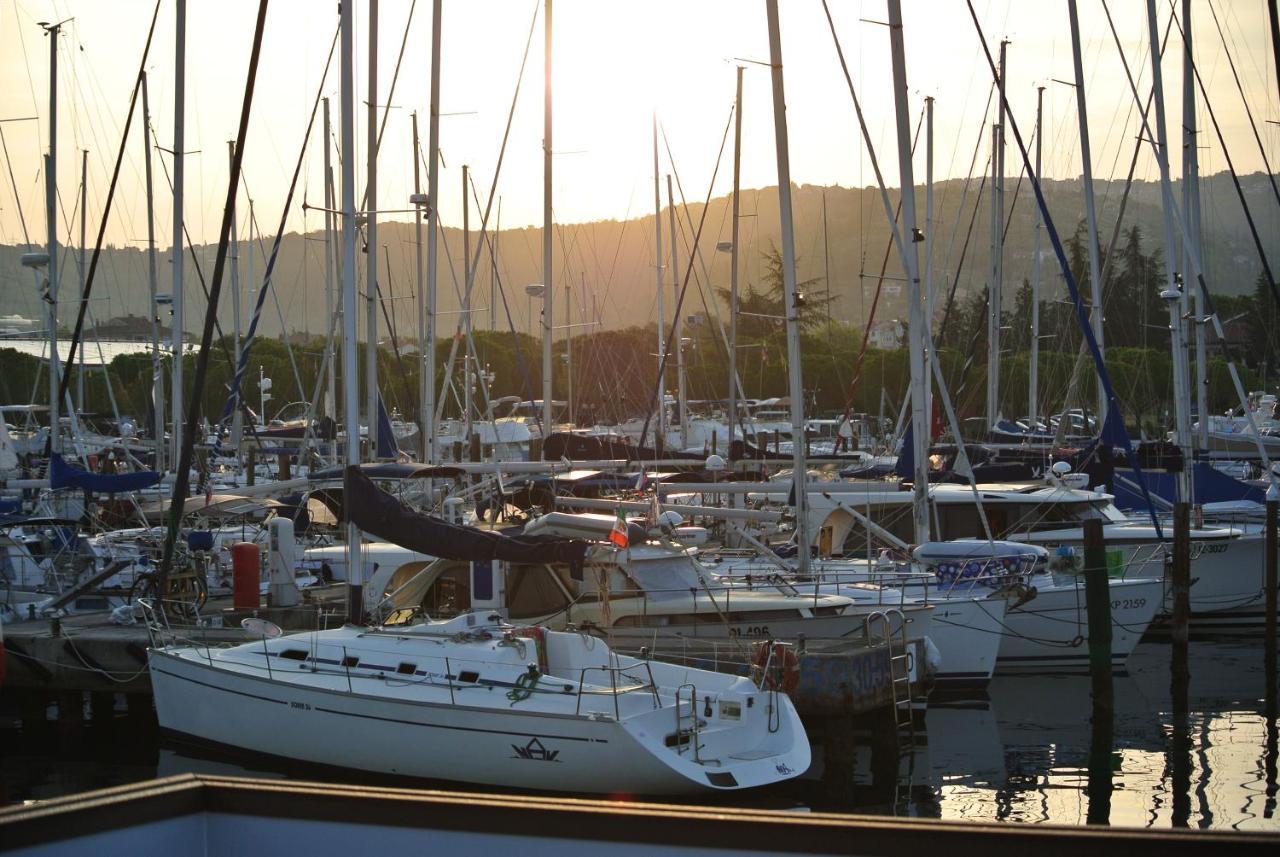 Matorin Floatinghouses Appartement Portorož Buitenkant foto