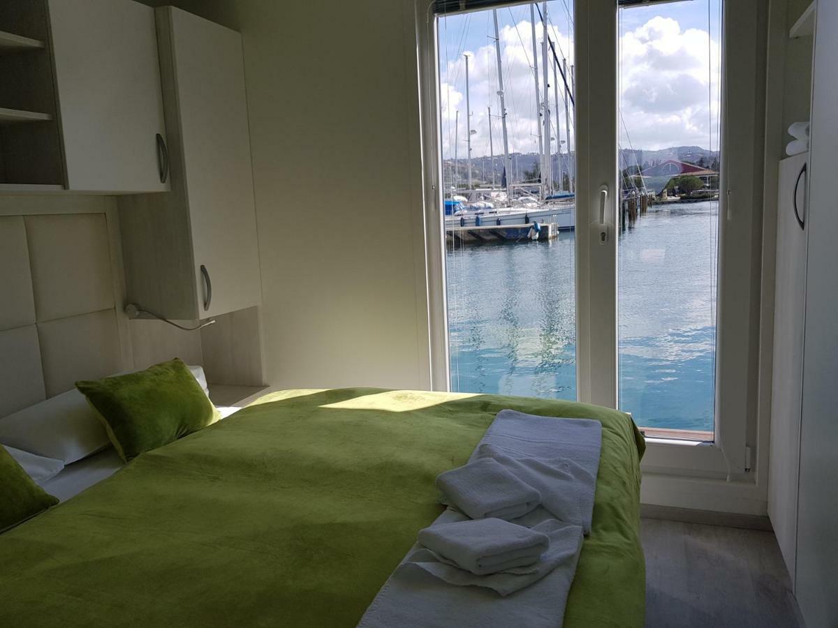 Matorin Floatinghouses Appartement Portorož Buitenkant foto